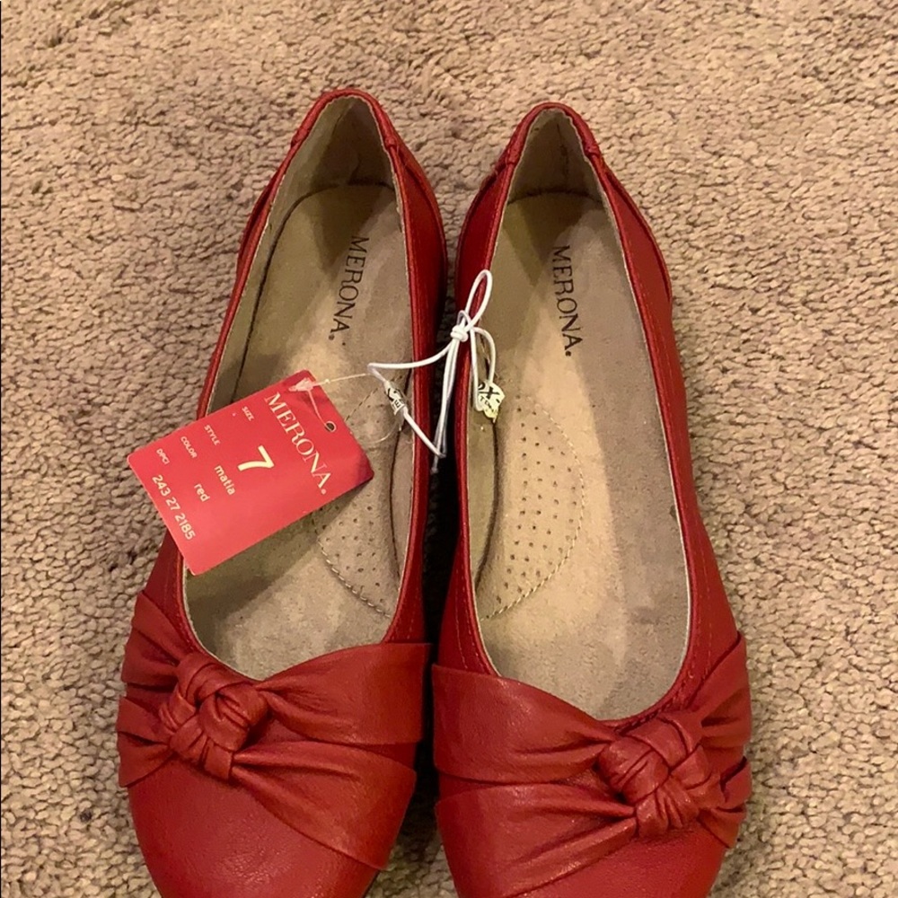 Red flats